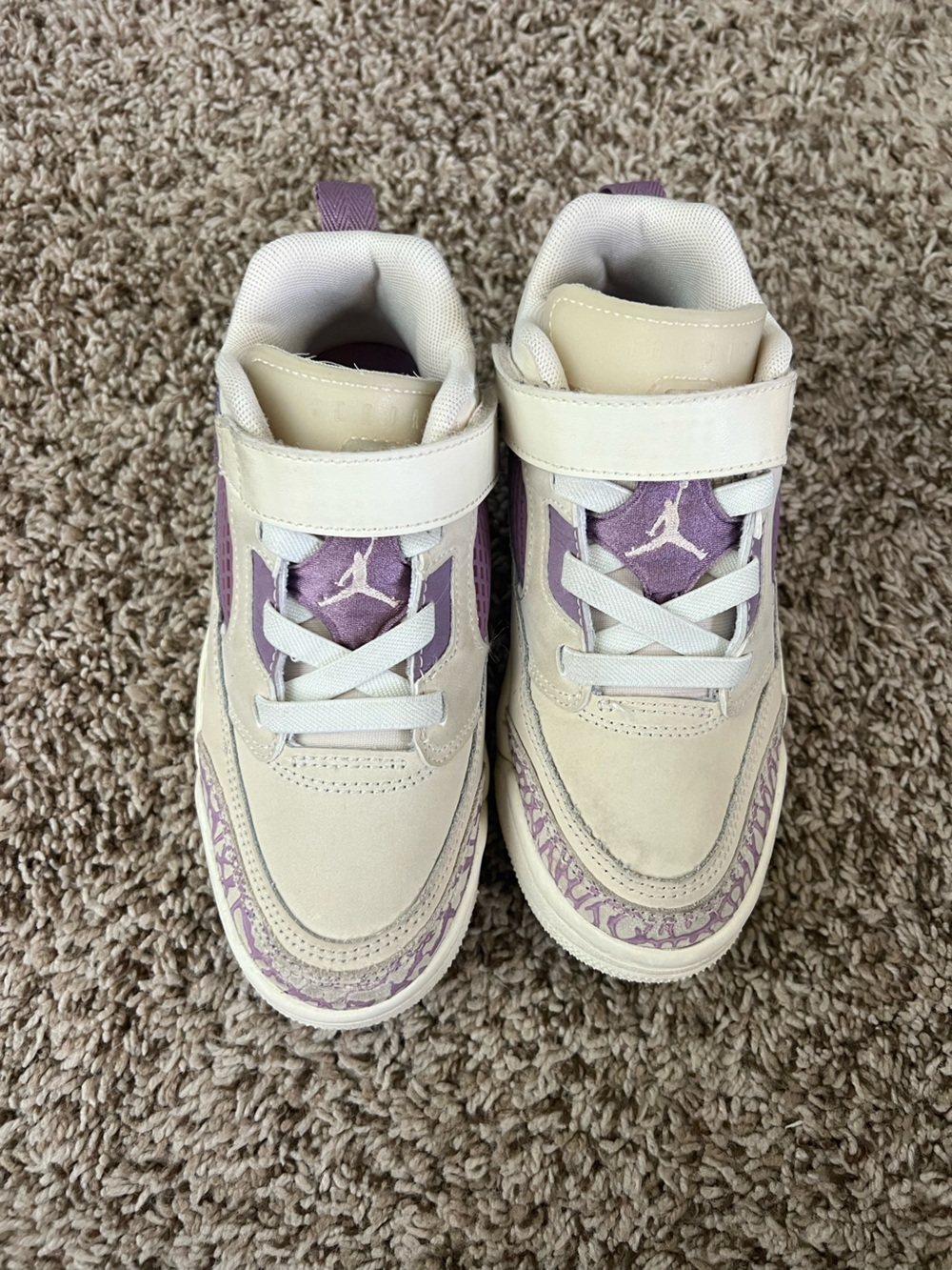 Jordan Kids Mid-Top Sneakers in Cream and Lavender